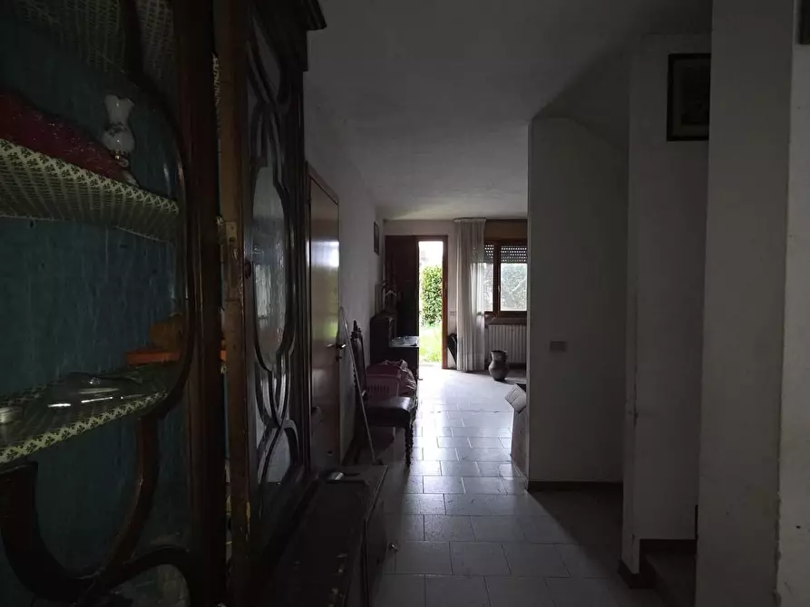 Immagine 37 di Casa bifamiliare in vendita  a Capannori