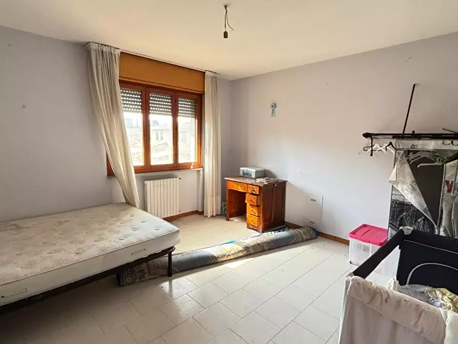 Immagine 11 di Casa bifamiliare in vendita  a Capannori