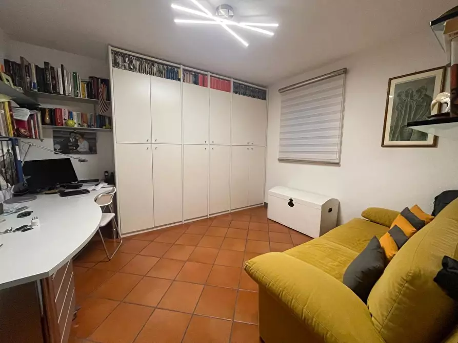 Immagine 14 di Casa semindipendente in vendita  a Carrara