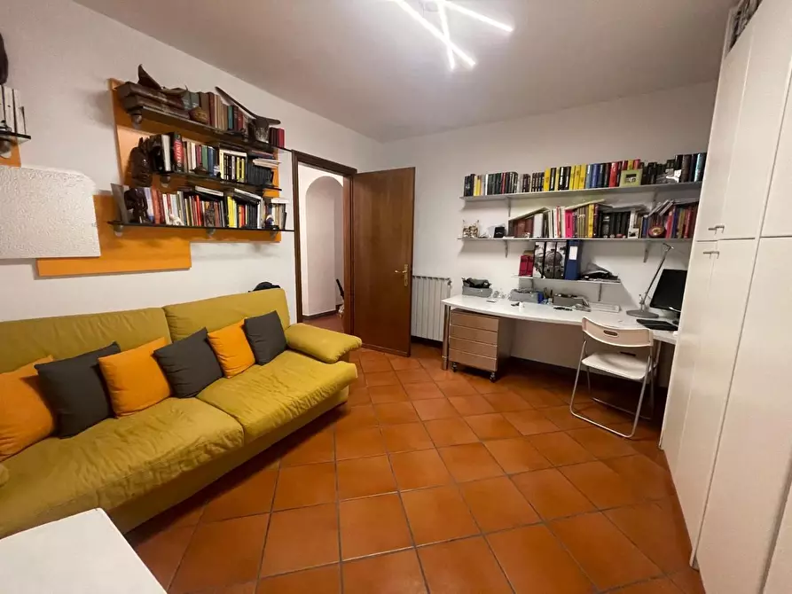 Immagine 12 di Casa semindipendente in vendita  a Carrara