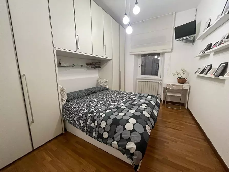 Immagine 18 di Casa semindipendente in vendita  a Carrara