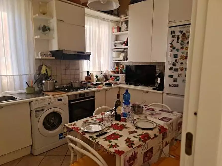 Immagine 7 di Appartamento in vendita  a Carrara