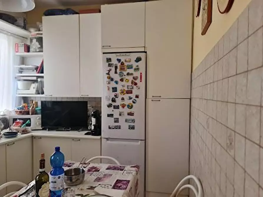 Immagine 8 di Appartamento in vendita  a Carrara