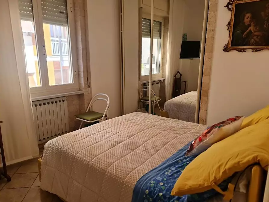 Immagine 12 di Appartamento in vendita  a Carrara