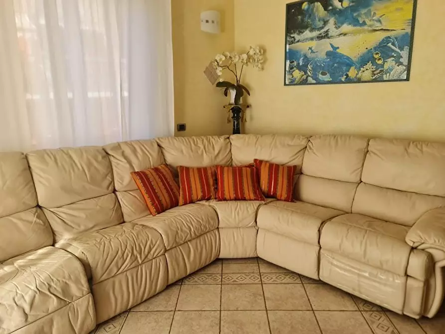 Immagine 4 di Appartamento in vendita  a Carrara