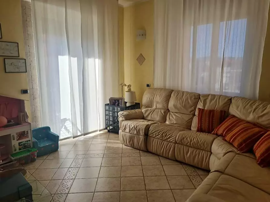 Immagine 3 di Appartamento in vendita  a Carrara