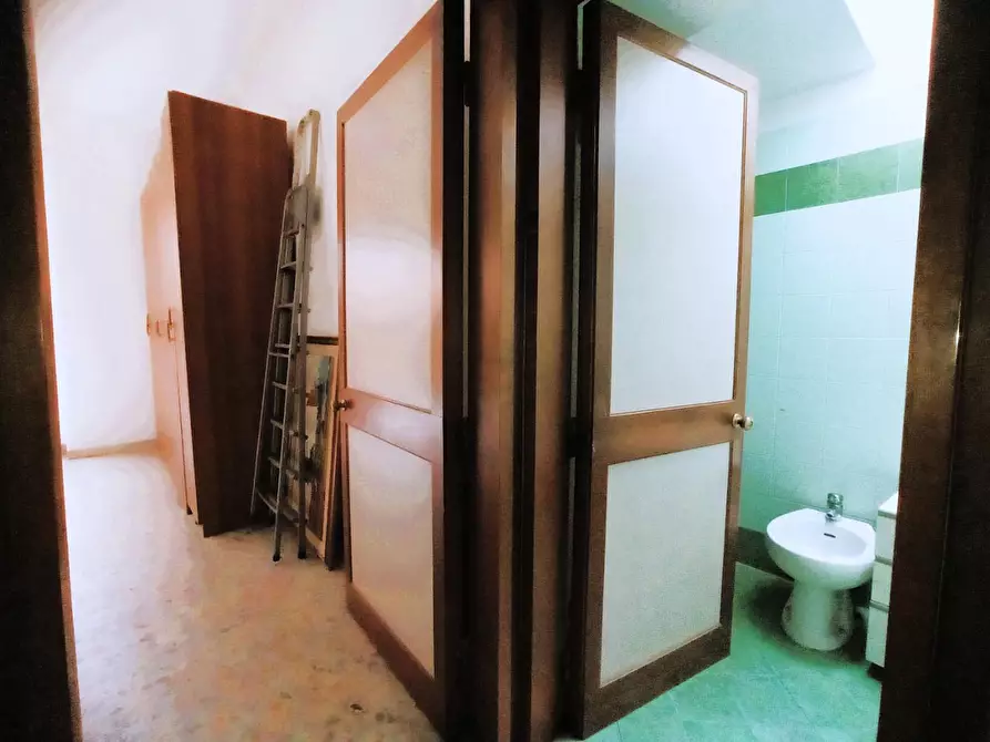 Immagine 5 di Appartamento in affitto  a Pisa