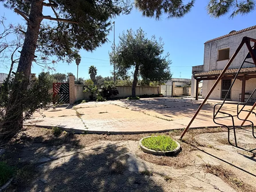 Immagine 1 di Appartamento in vendita  a Lecce