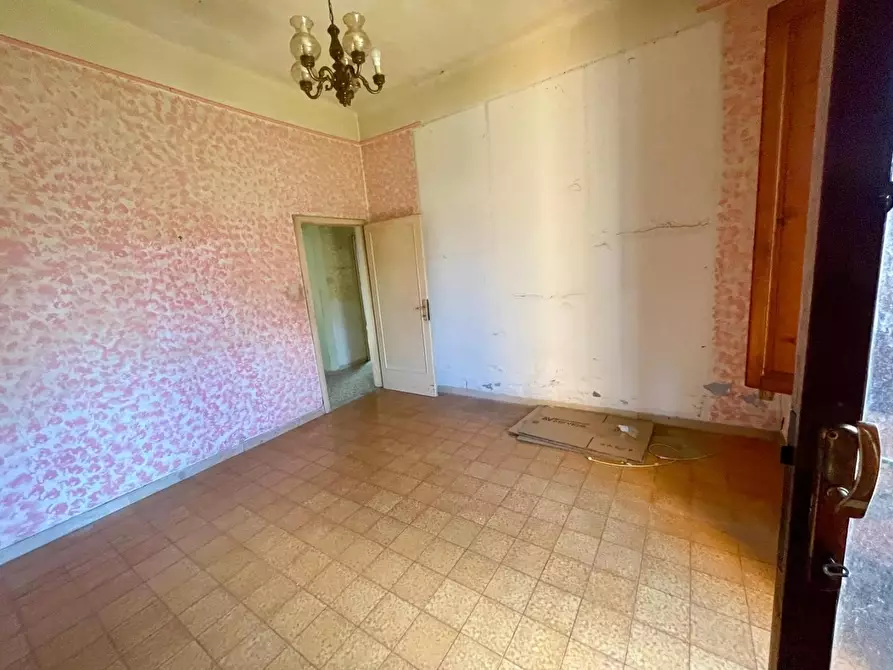 Immagine 14 di Villa in vendita  a Lucca