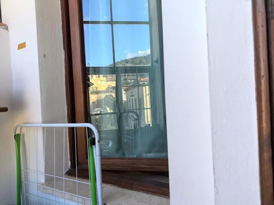 Immagine 22 di Appartamento in affitto  a Vicopisano