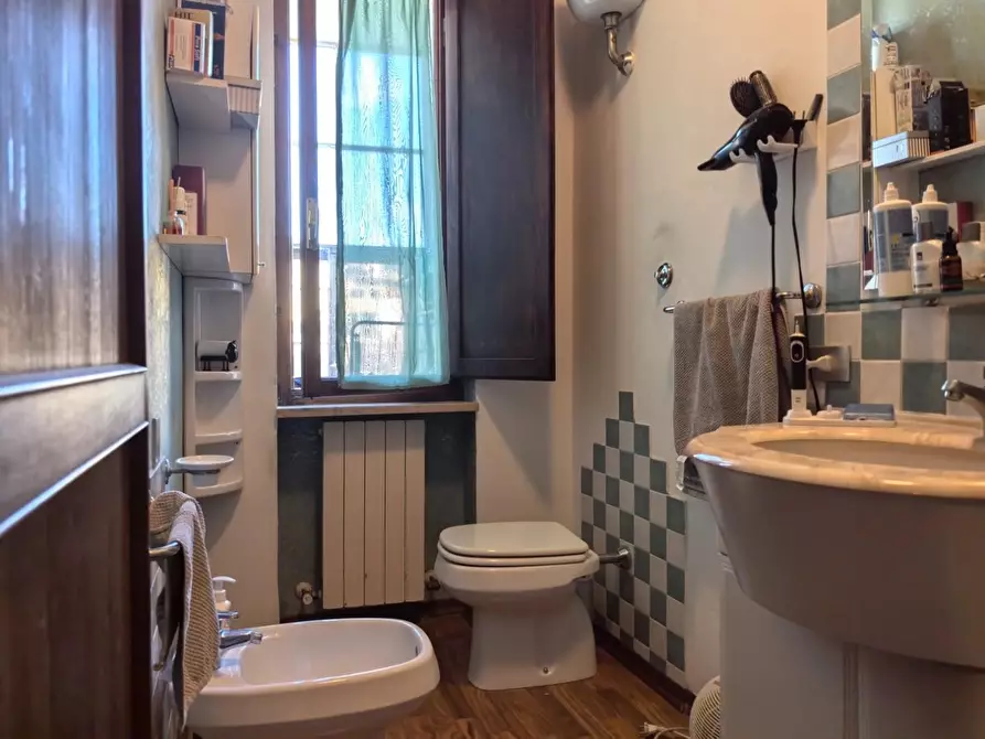 Immagine 26 di Appartamento in affitto  a Vicopisano