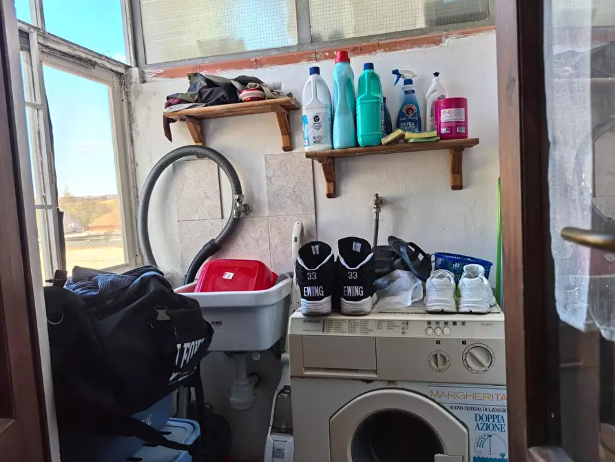 Immagine 21 di Appartamento in affitto  a Vicopisano