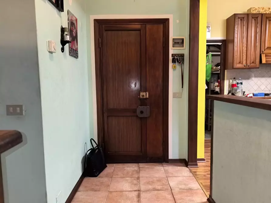 Immagine 29 di Appartamento in affitto  a Vicopisano