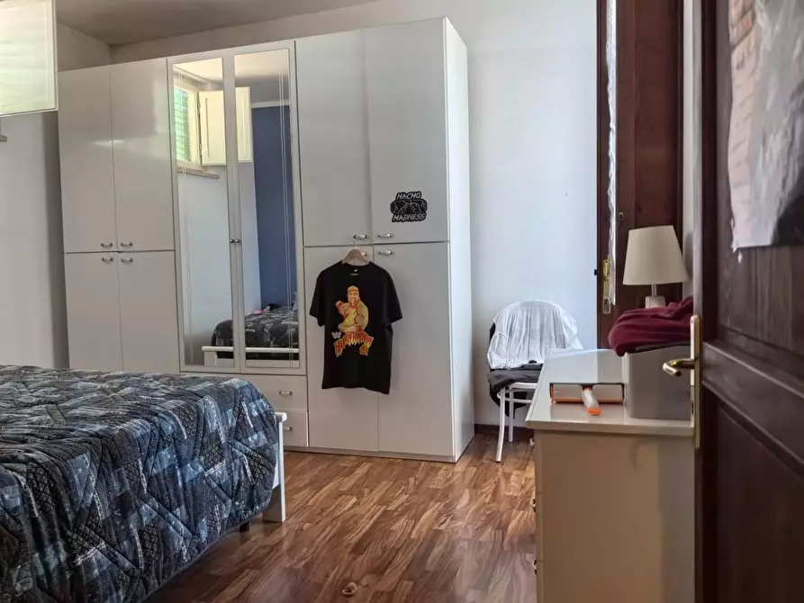 Immagine 17 di Appartamento in affitto  a Vicopisano