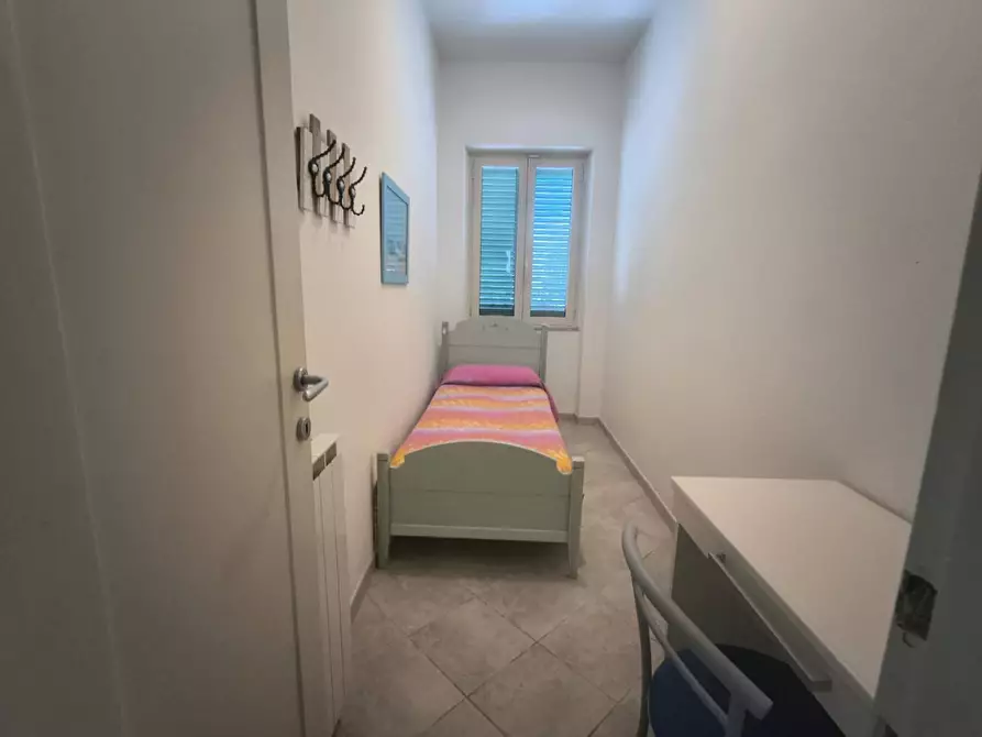 Immagine 6 di Appartamento in affitto  a Camaiore