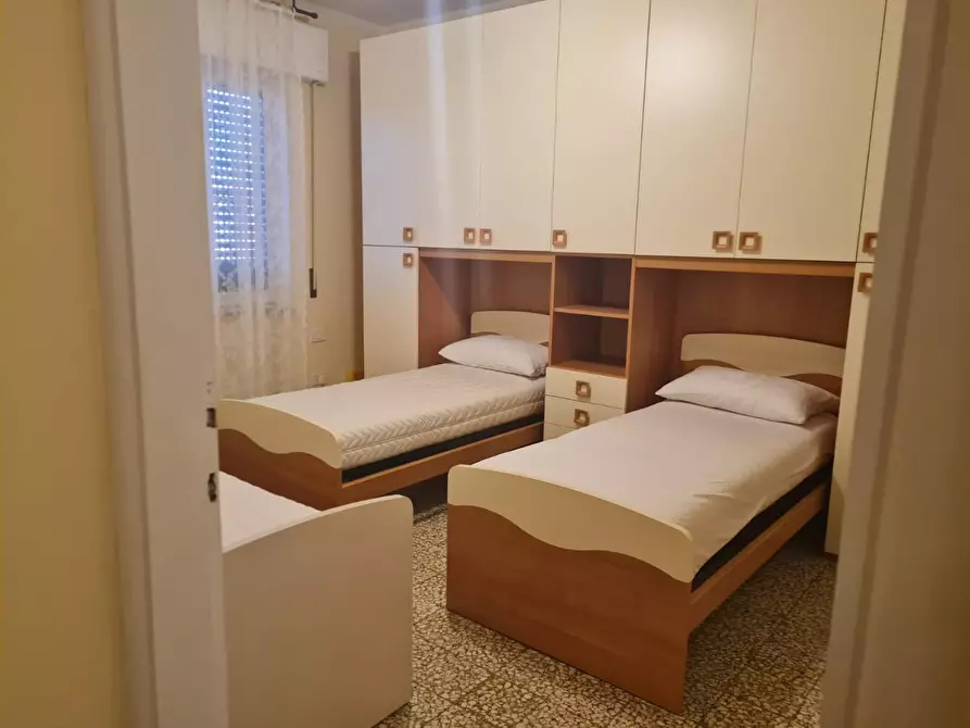 Immagine 7 di Appartamento in affitto  a Camaiore