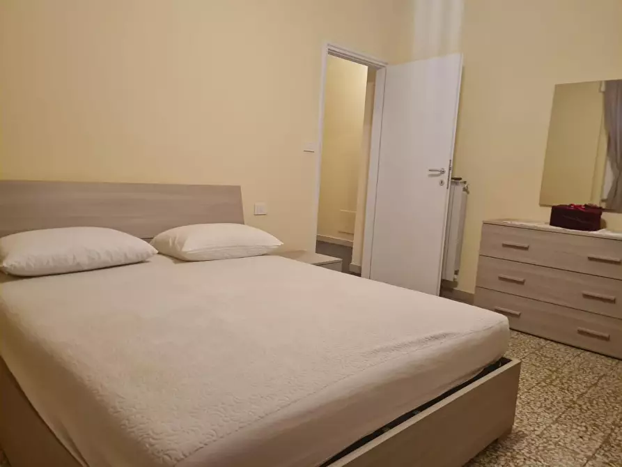 Immagine 5 di Appartamento in affitto  a Camaiore