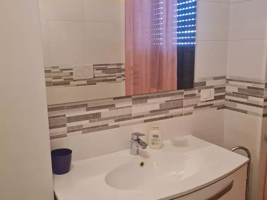 Immagine 10 di Appartamento in affitto  a Camaiore