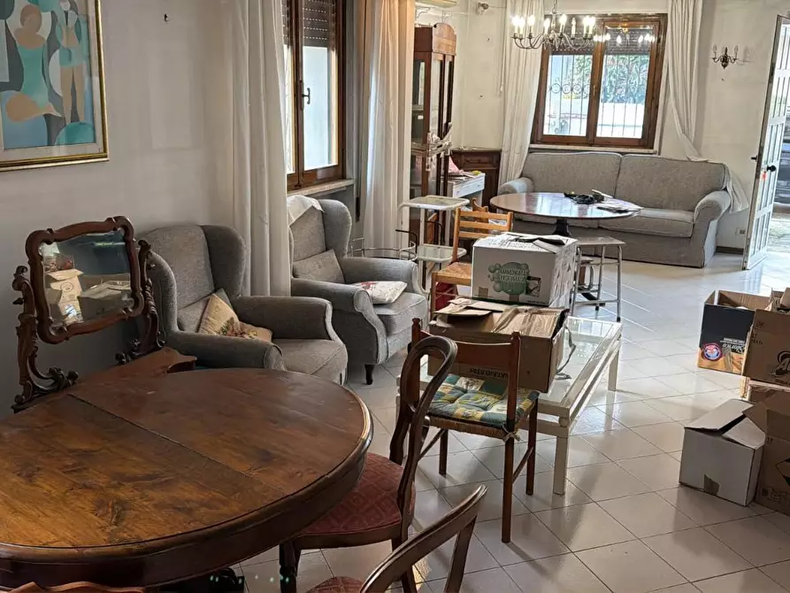 Immagine 16 di Casa bifamiliare in vendita  a Viareggio