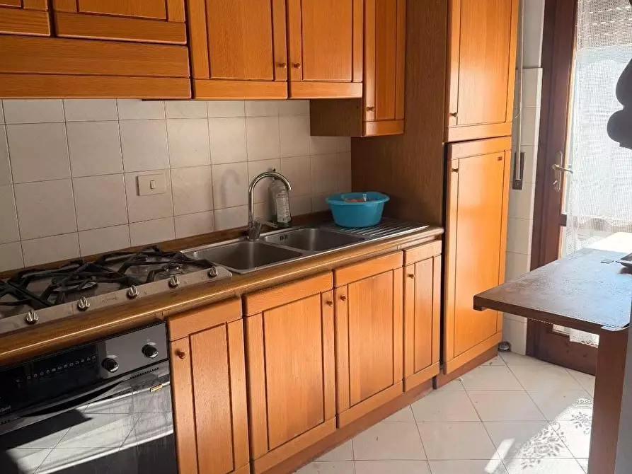 Immagine 6 di Casa bifamiliare in vendita  a Viareggio