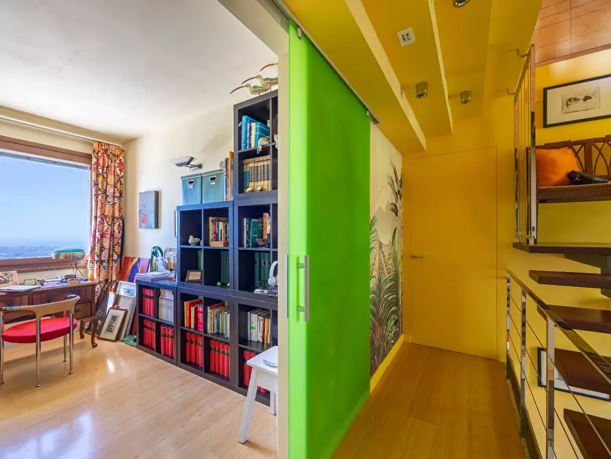 Immagine 64 di Villa in vendita  a Massarosa