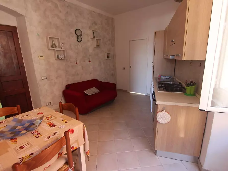 Immagine 3 di Appartamento in vendita  a La Spezia