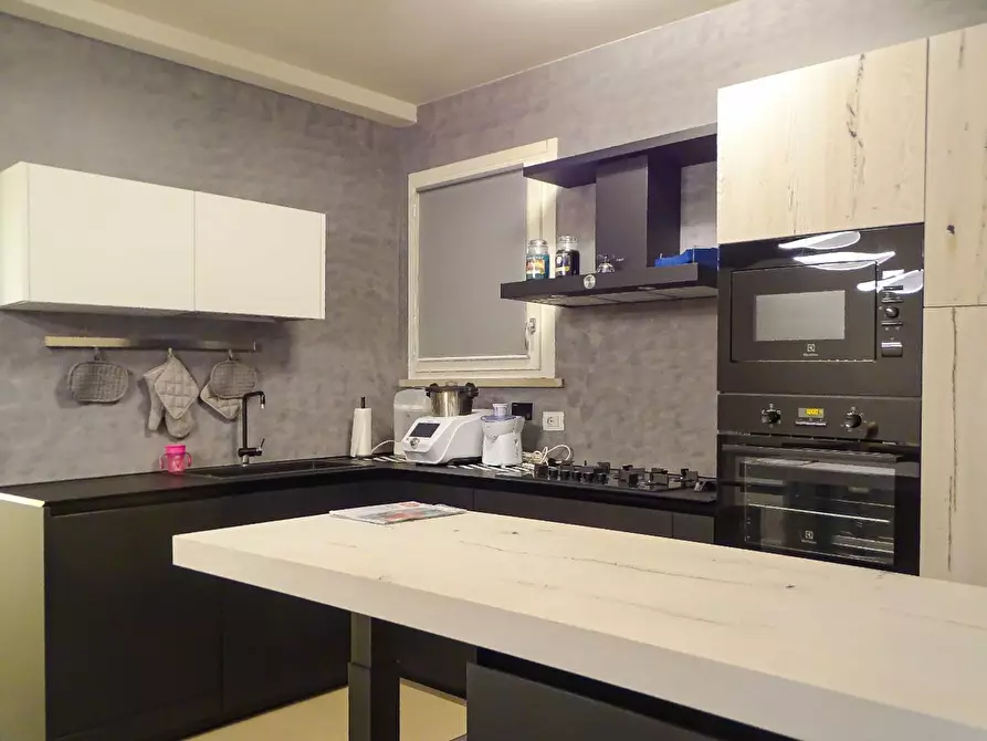 Immagine 10 di Casa bifamiliare in vendita  a San Miniato