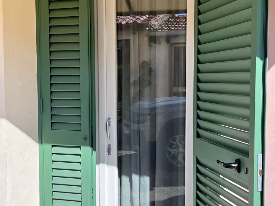 Immagine 27 di Terratetto in vendita  a Vecchiano