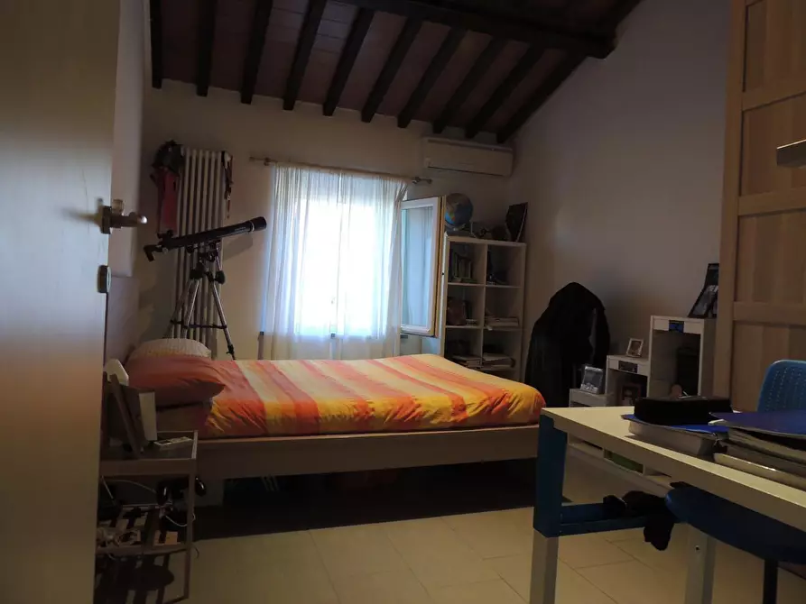 Immagine 9 di Terratetto in vendita  a Vecchiano