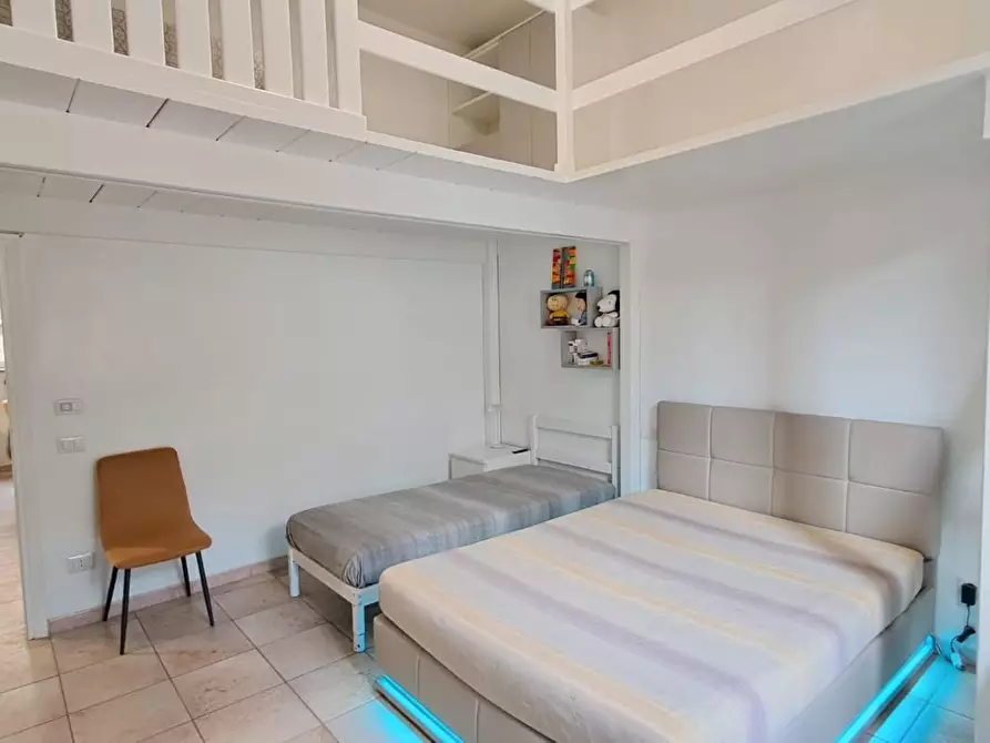 Immagine 6 di Appartamento in vendita  a Cecina