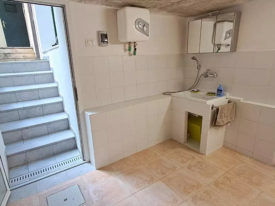 Immagine 16 di Appartamento in vendita  a Cecina