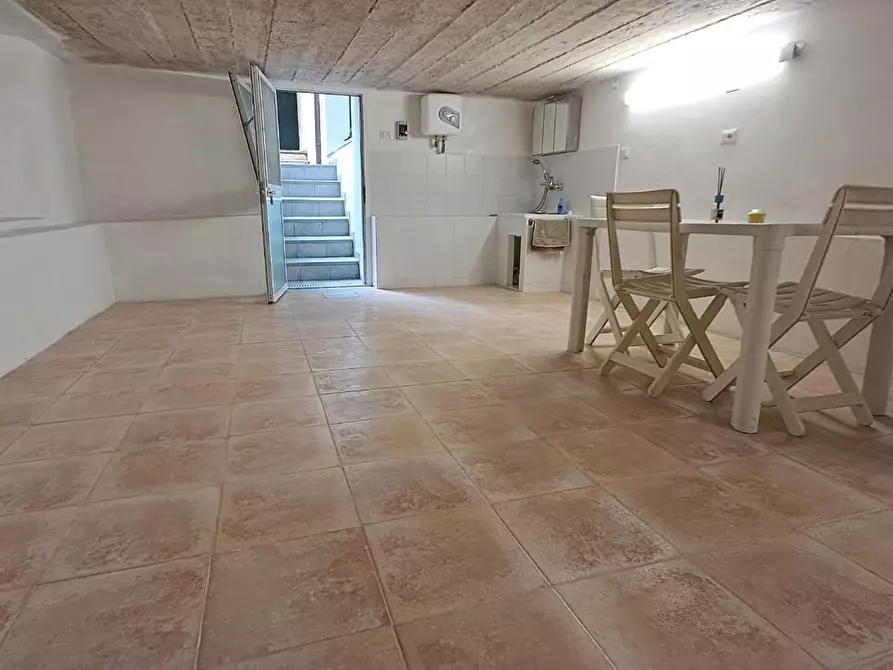 Immagine 18 di Appartamento in vendita  a Cecina