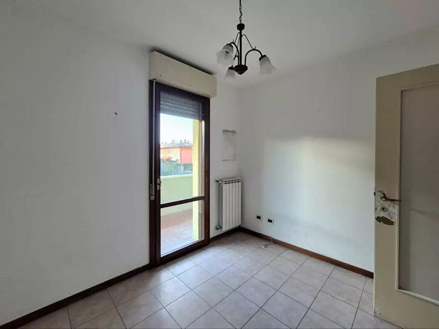 Immagine 11 di Appartamento in vendita  a Capannori