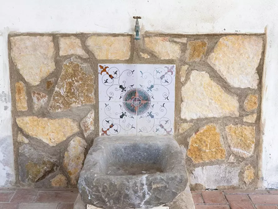 Immagine 32 di Villa in vendita  a Rosignano Marittimo