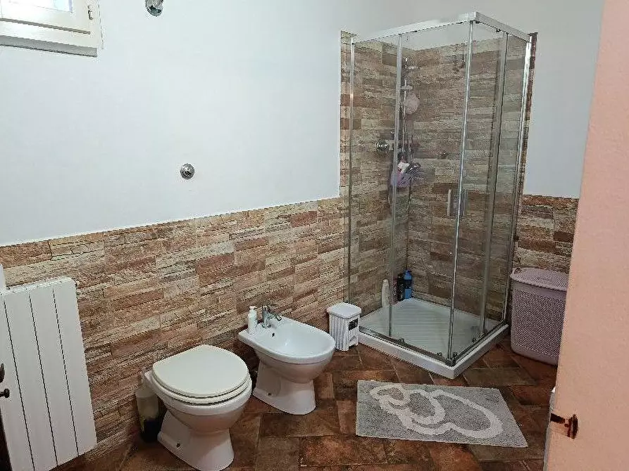 Immagine 21 di Villa in vendita  a Rosignano Marittimo