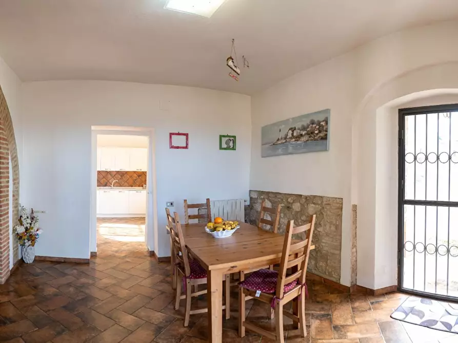 Immagine 8 di Villa in vendita  a Rosignano Marittimo