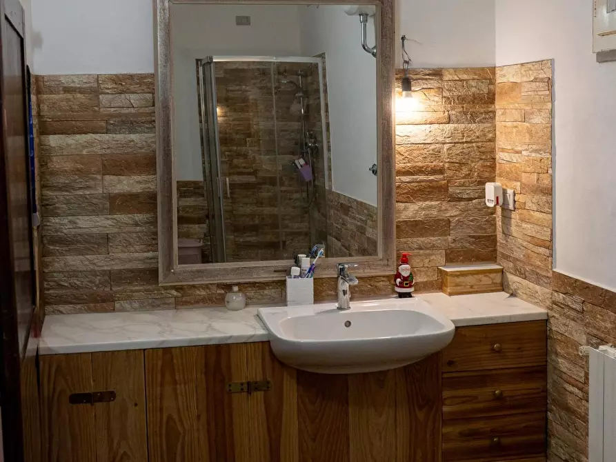 Immagine 18 di Villa in vendita  a Rosignano Marittimo