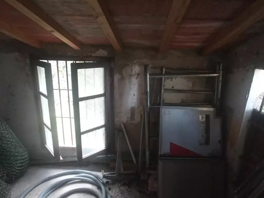 Immagine 6 di Porzione di casa in vendita  a Palaia