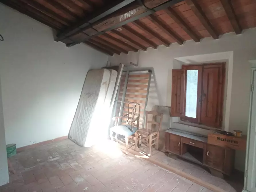 Immagine 16 di Porzione di casa in vendita  a Palaia