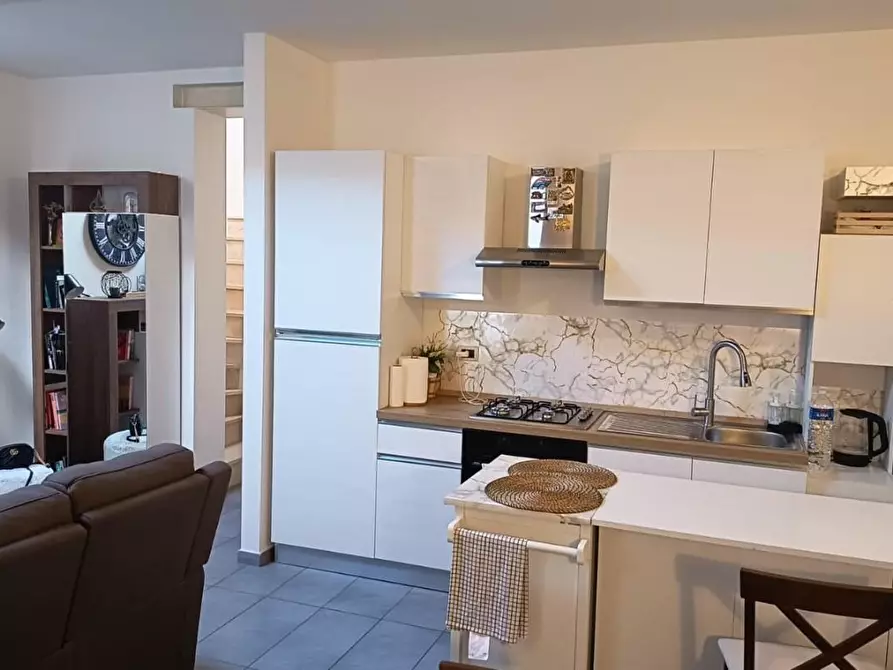 Immagine 1 di Appartamento in vendita  a Cascina