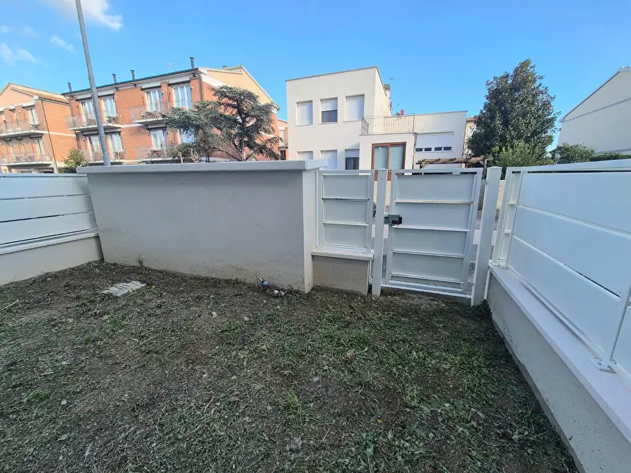 Immagine 10 di Appartamento in vendita  a Campiglia Marittima