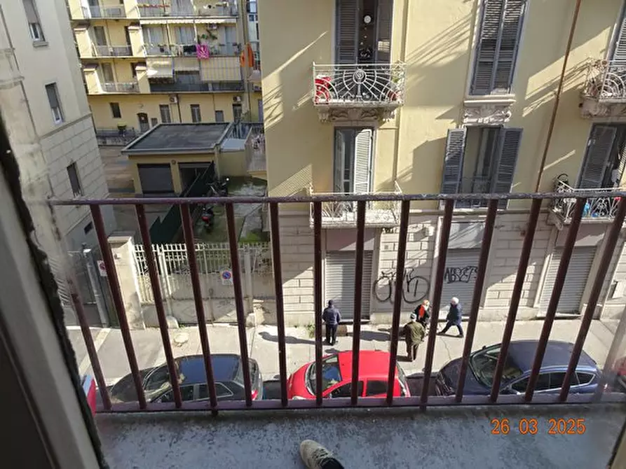Immagine 10 di Appartamento in vendita  a Torino