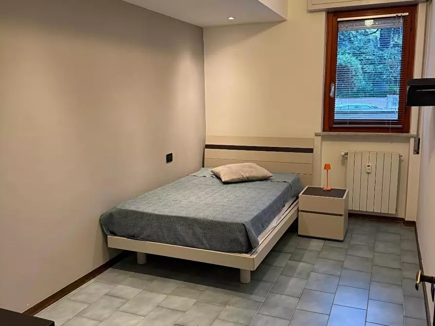 Immagine 10 di Appartamento in vendita  a Carrara