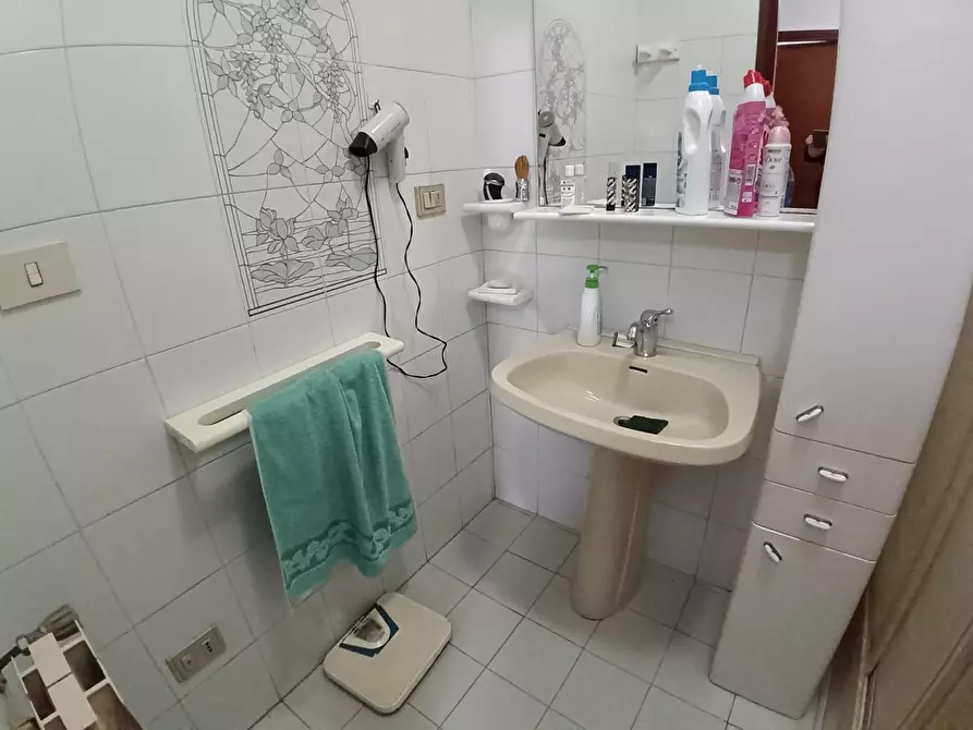 Immagine 12 di Appartamento in vendita  a Empoli