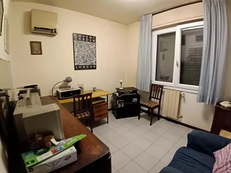 Immagine 15 di Appartamento in vendita  a Empoli