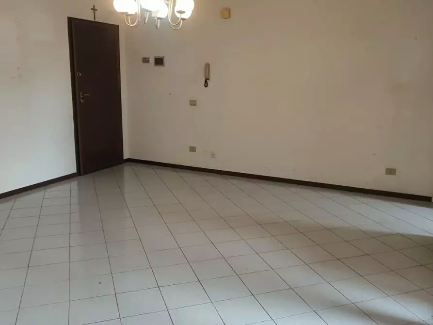 Immagine 30 di Appartamento in vendita  a Empoli