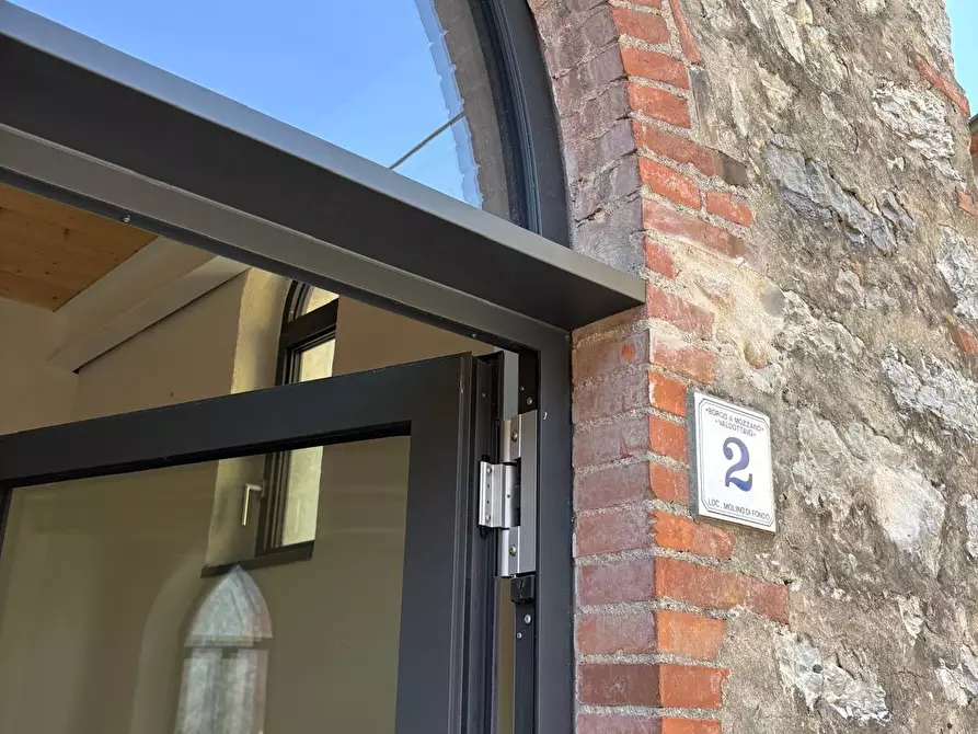 Immagine 15 di Terratetto in vendita  a Borgo A Mozzano