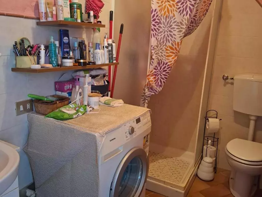 Immagine 12 di Casa colonica in vendita  a Gambassi Terme