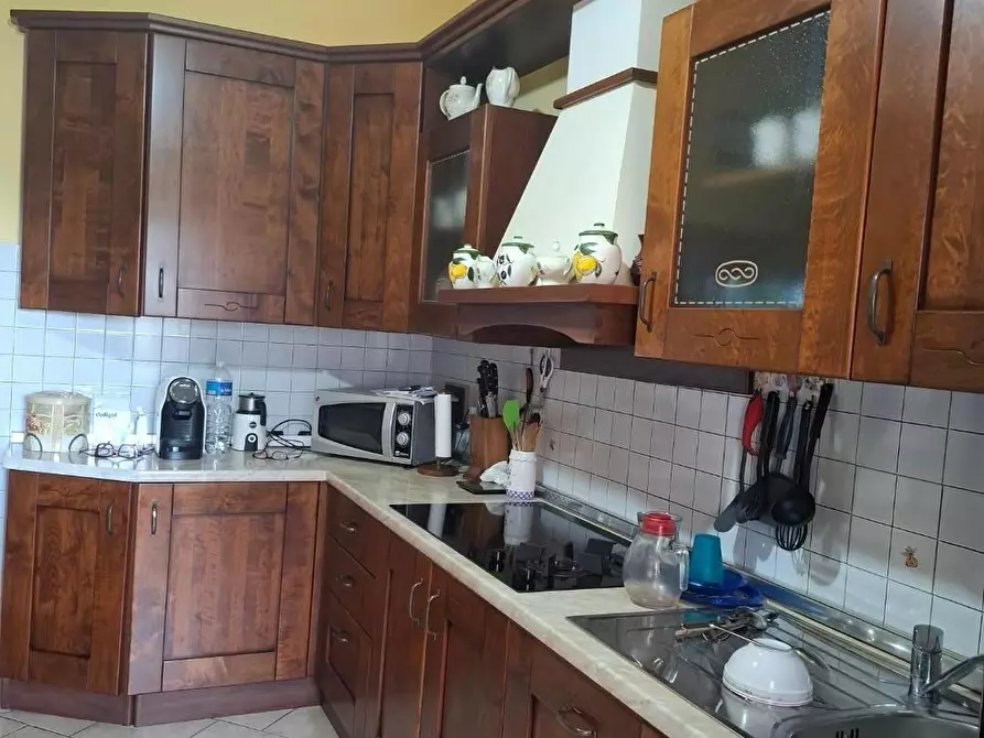 Immagine 6 di Casa colonica in vendita  a Gambassi Terme