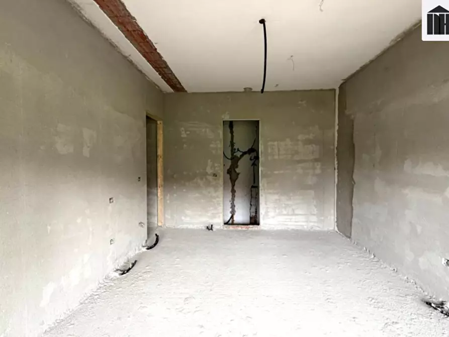 Immagine 10 di Appartamento in vendita  a Santa Croce Sull'arno